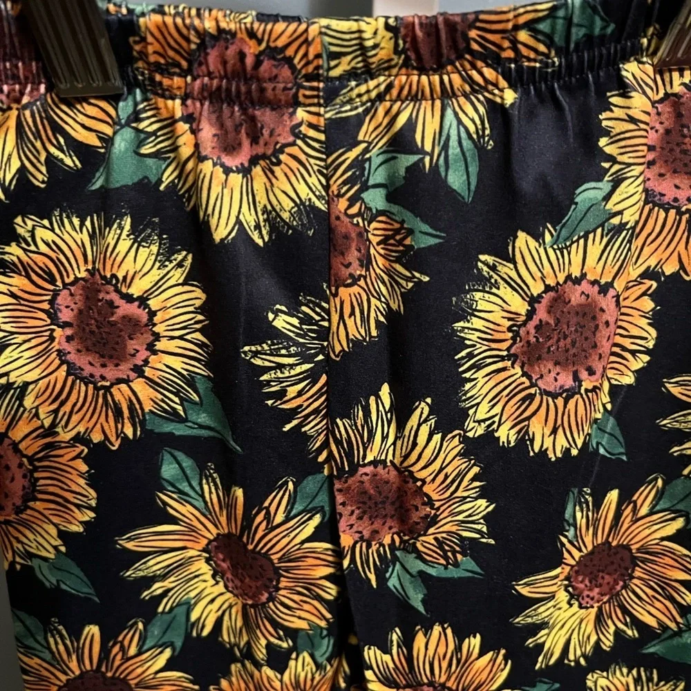 Yellow Wildflower Hoodie and Sunflower Leggings Set Boutique NWOT